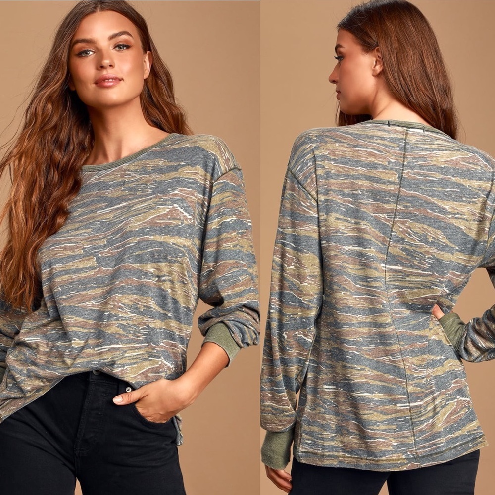 Free People‎ Camouflage Long Sleeve Tee Size XS Arielle Green Camo Top T-Shirt